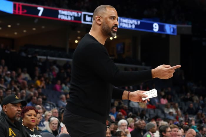 Rockets head coach Ime Udoka gives direction during the first half against the Memphis Grizzlies at FedExForum.